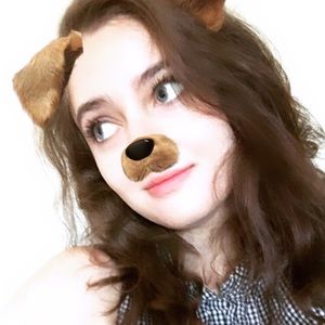 Meet your Posher, Ellie